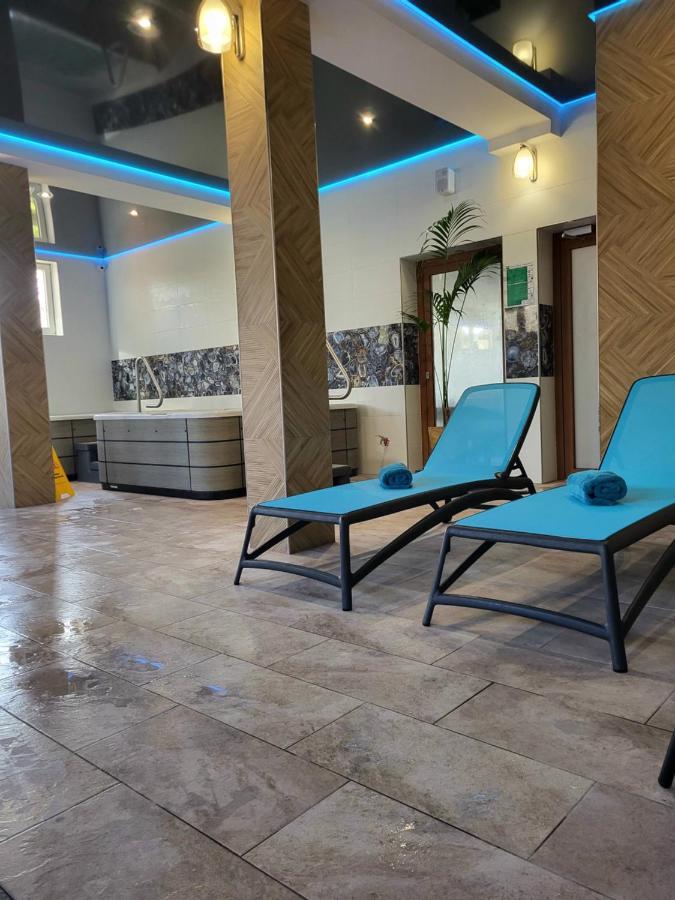 Dom Jastrzebia Z Basenem I Jacuzzi Apartment Jastrzebia Gora Bagian luar foto