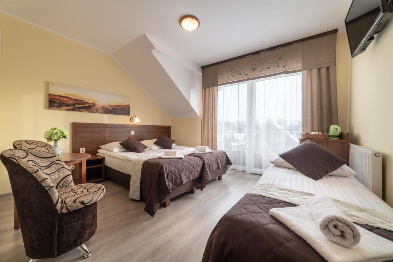 Dom Jastrzebia Z Basenem I Jacuzzi Apartment Jastrzebia Gora Bagian luar foto